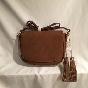 Amanda Blu Tassel Saddle bag brown Cognac
